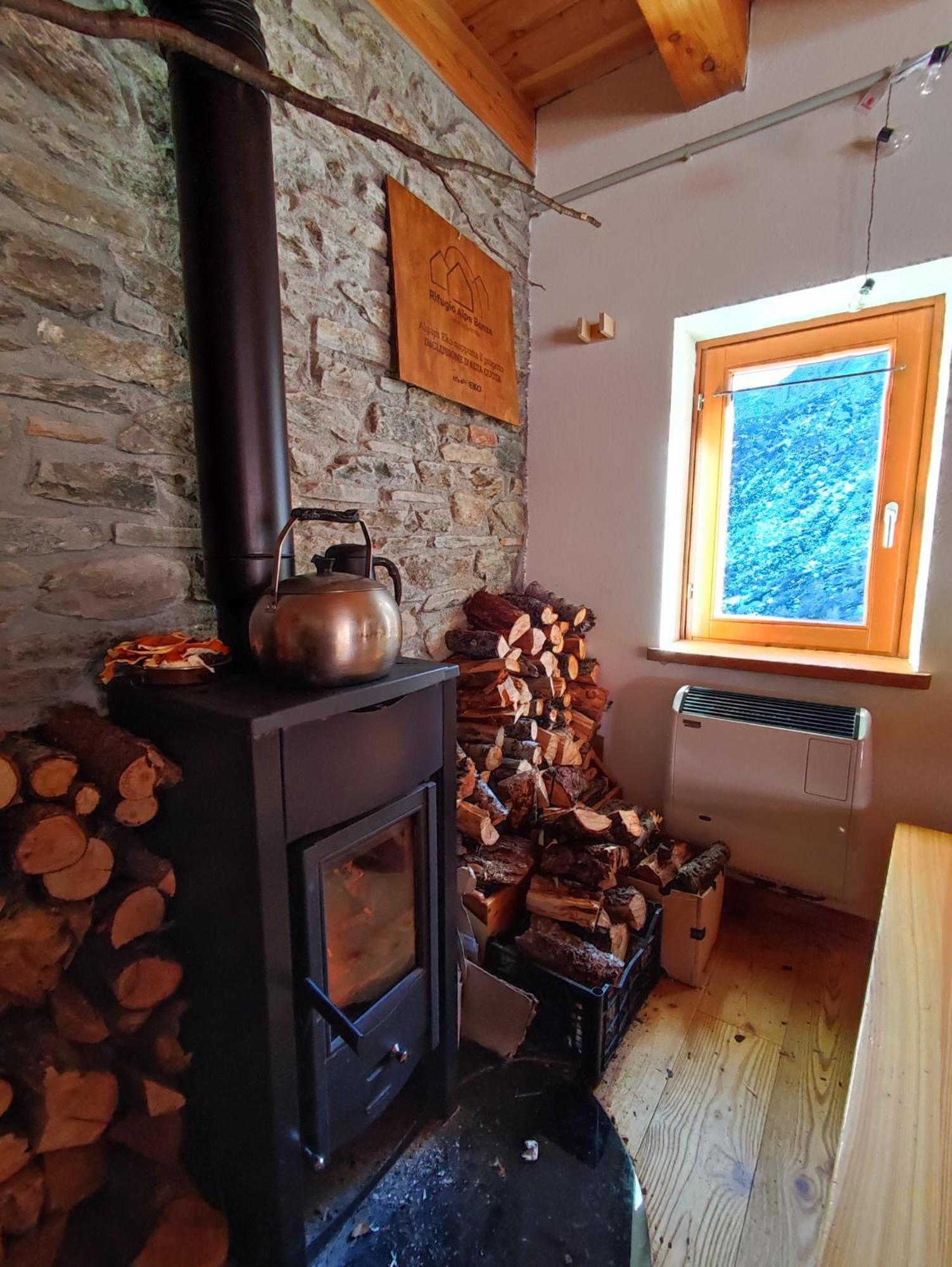 Rifugio Alpe Bonze Villa Donnaz Екстериор снимка